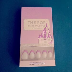 Red Aspen Press on Nail